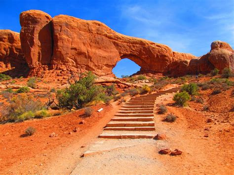 石頭拱門|奇岩千拱～美國拱門國家公園 Arches National Park,。